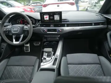 AUDI RS4 Avant 2.9 TFSI quattro B&O MATRIX-LED 360