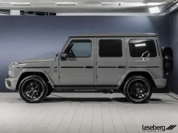 MERCEDES-BENZ G 63 AMG Superior Multibeam Distro. Ni…
