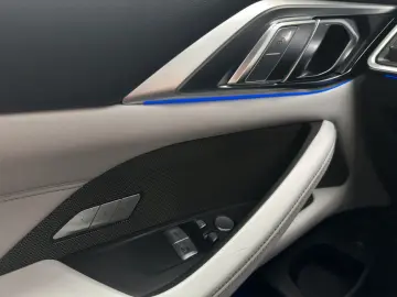 BMW M4 Competition Laser ACC 360 HUD CarbonSitze H K