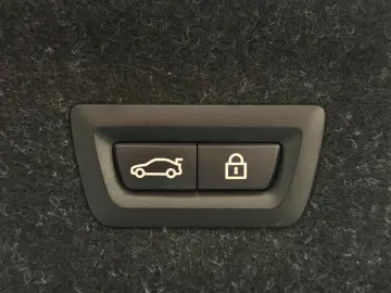 BMW M4 Competition Laser ACC 360 HUD CarbonSitze H K