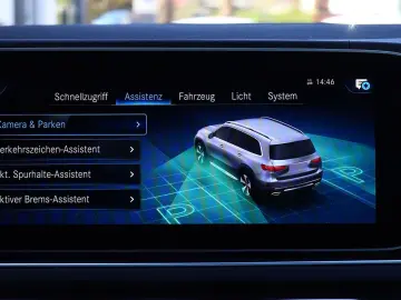 MERCEDES-BENZ GLS 400 d 4M AMG 7 SITZ DISTR PANO KAM…
