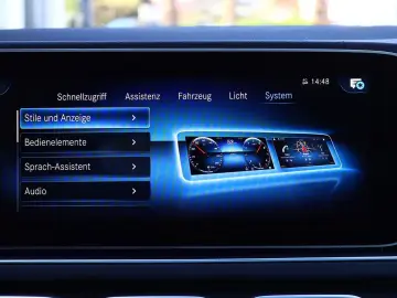 MERCEDES-BENZ GLS 400 d 4M AMG 7 SITZ DISTR PANO KAM…