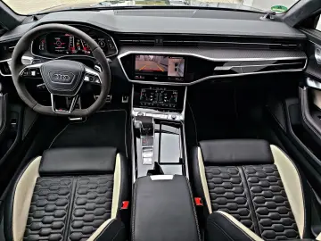 AUDI RS6 1.Hd Performance B&O Pano ACC Luft AHK HUD