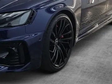 AUDI RS 4 Avant MATRIX LED LEDER KAMERA PANO NAVI VIR