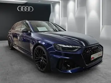 AUDI RS 4 Avant MATRIX LED LEDER KAMERA PANO NAVI VIR