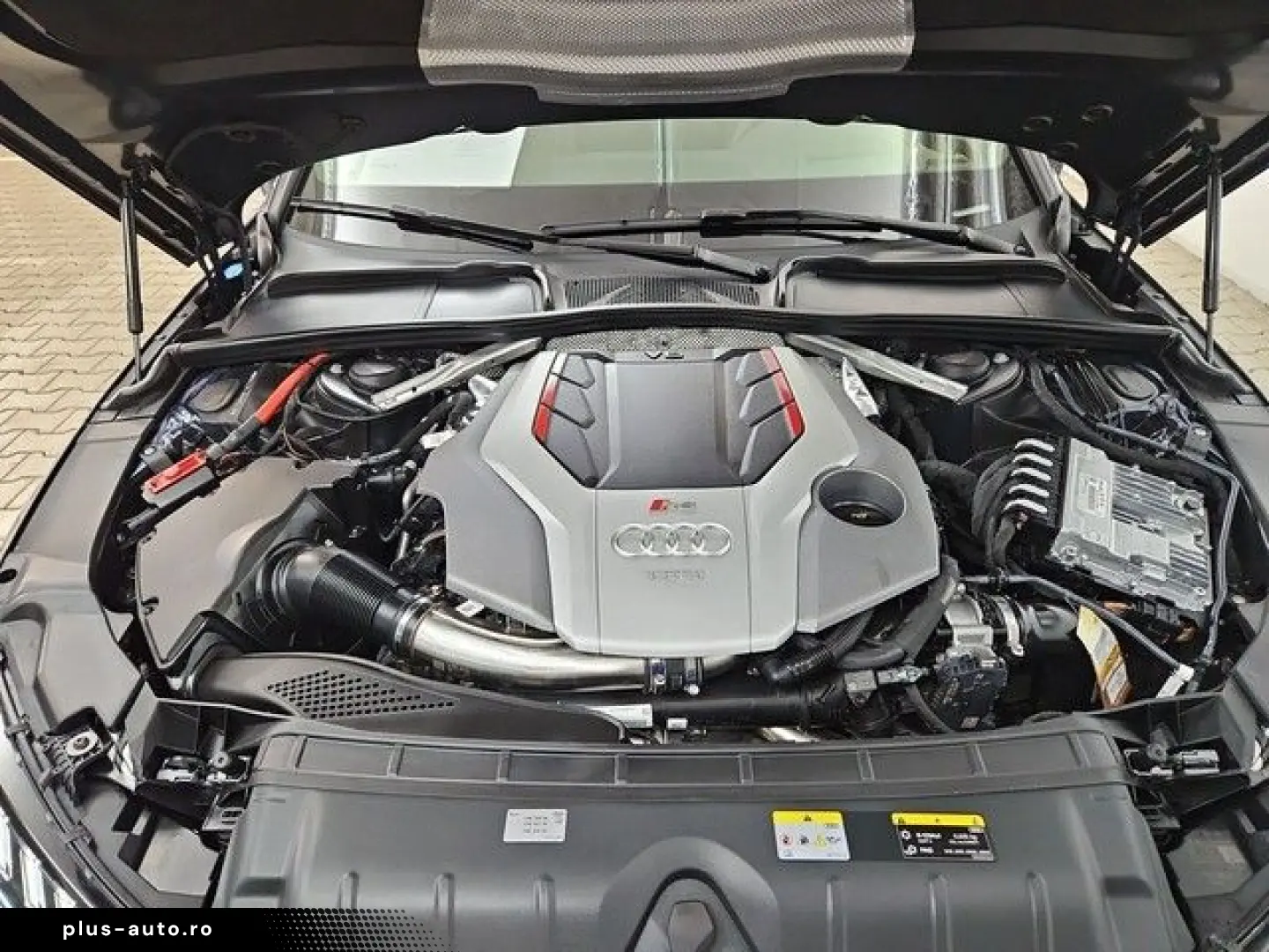AUDI RS 4 Avant MATRIX LED LEDER KAMERA PANO NAVI VIR