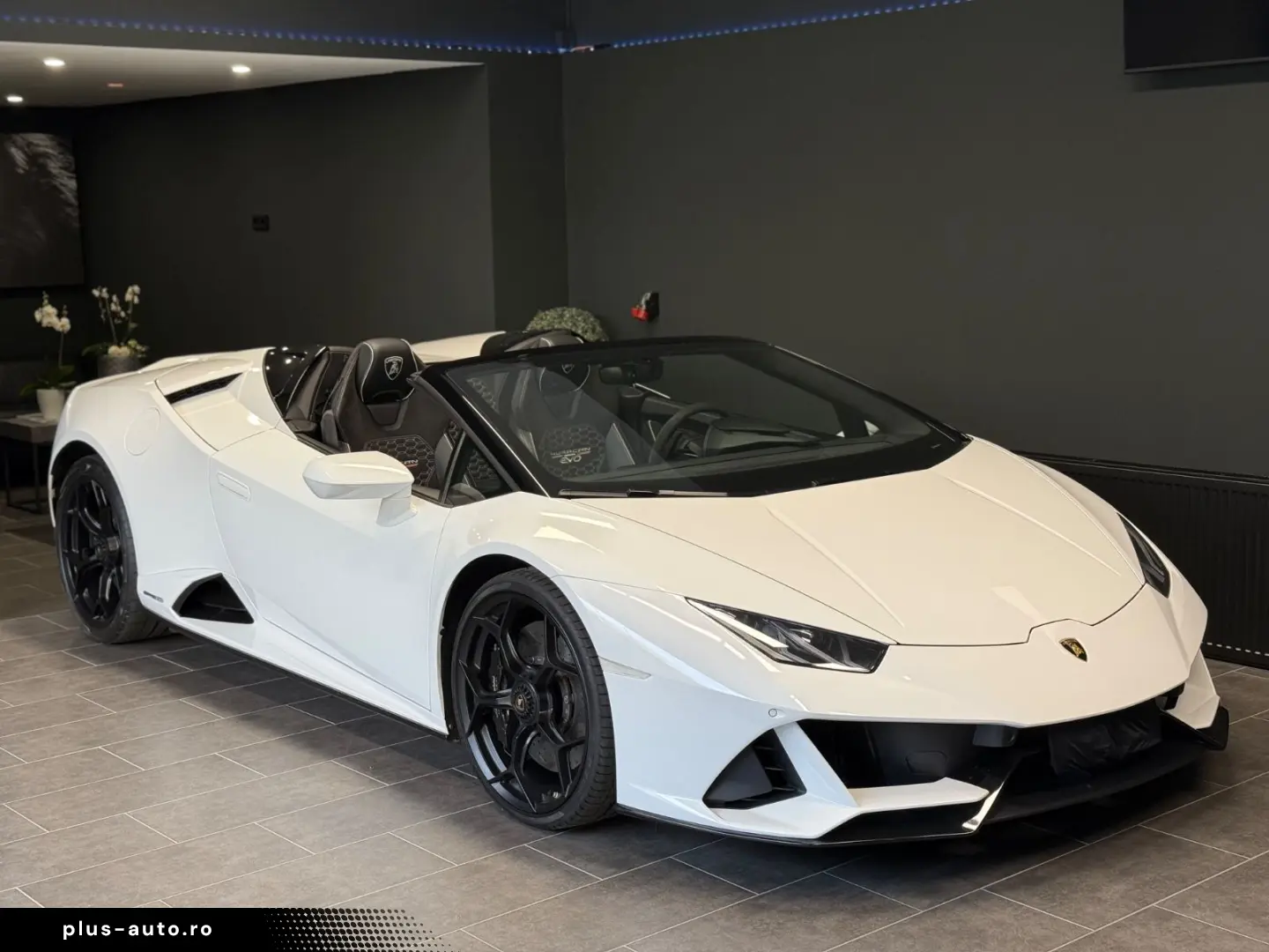 LAMBORGHINI Huracán EVO Spyder  Kamera  Lift  Car Play  Navi