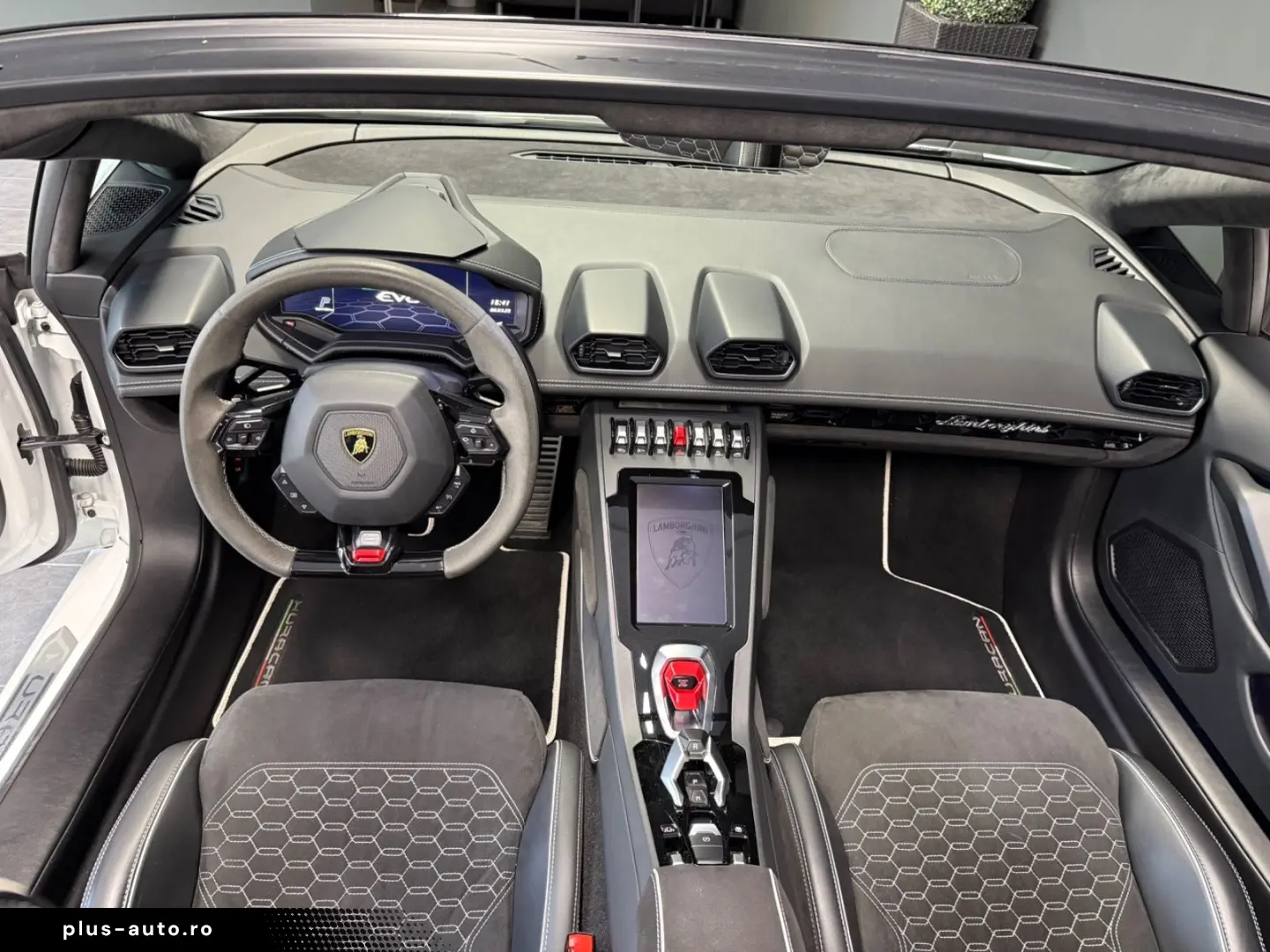 LAMBORGHINI Huracán EVO Spyder  Kamera  Lift  Car Play  Navi
