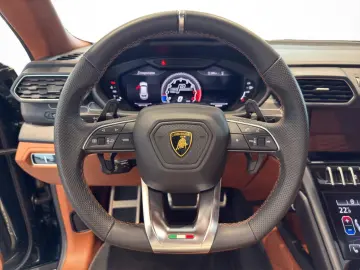 LAMBORGHINI Urus 4.0 V8 Autom.
