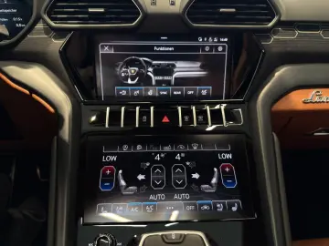 LAMBORGHINI Urus 4.0 V8 Autom.
