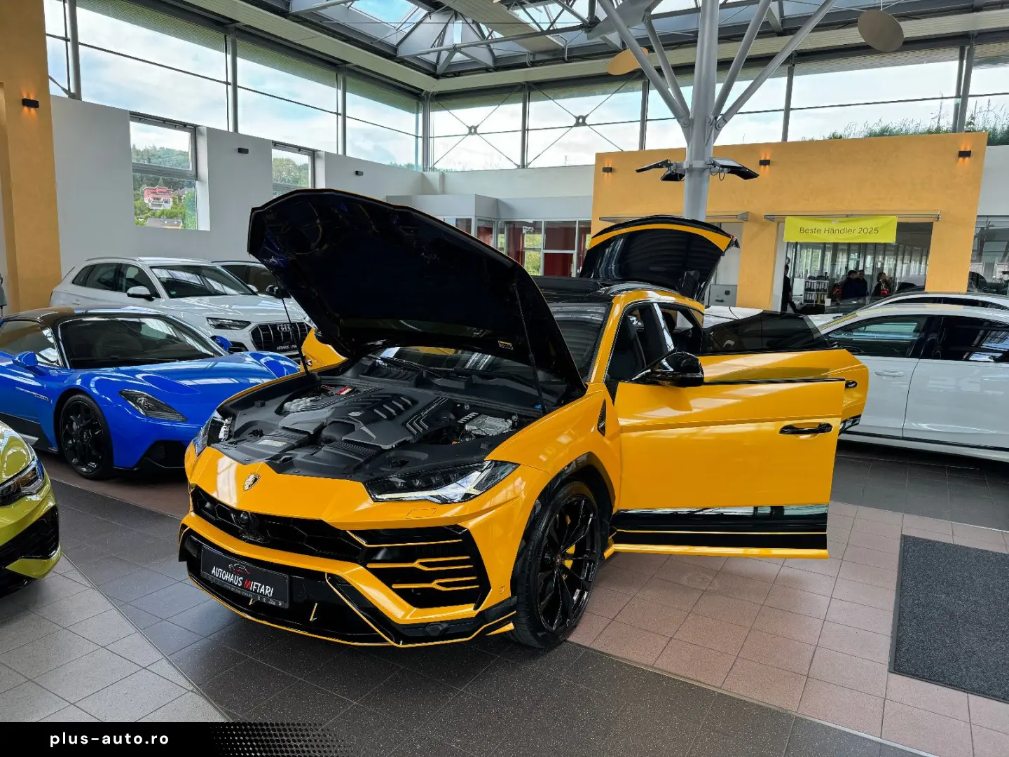 LAMBORGHINI Urus Carbon Q-Citura Pano B&O HUD Ambiente 23