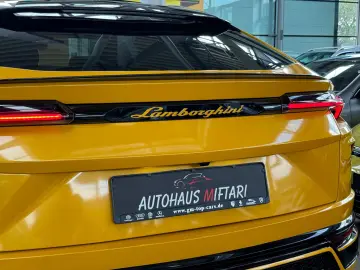 LAMBORGHINI Urus Carbon Q-Citura Pano B&O HUD Ambiente 23