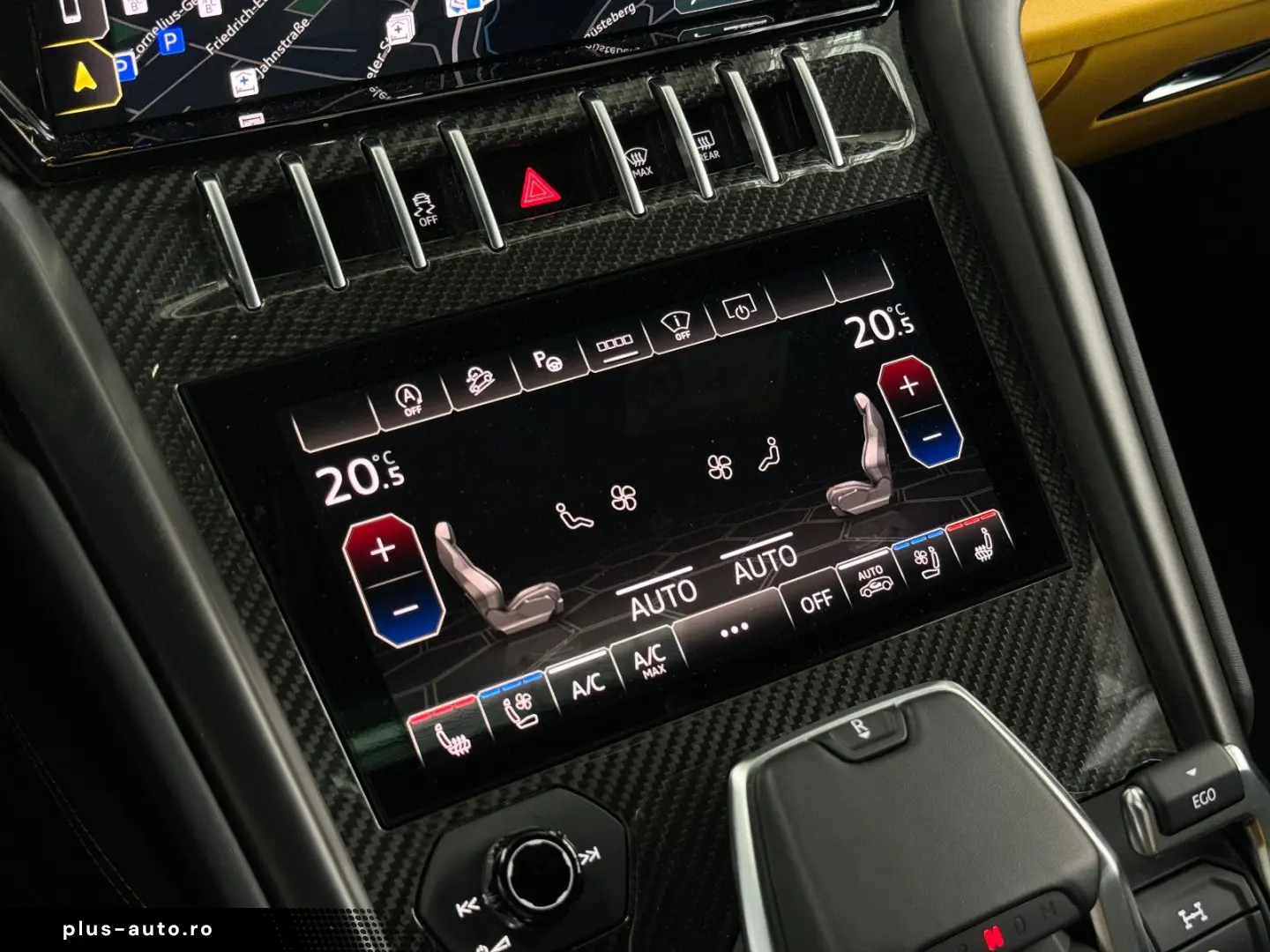 LAMBORGHINI Urus Carbon Q-Citura Pano B&O HUD Ambiente 23