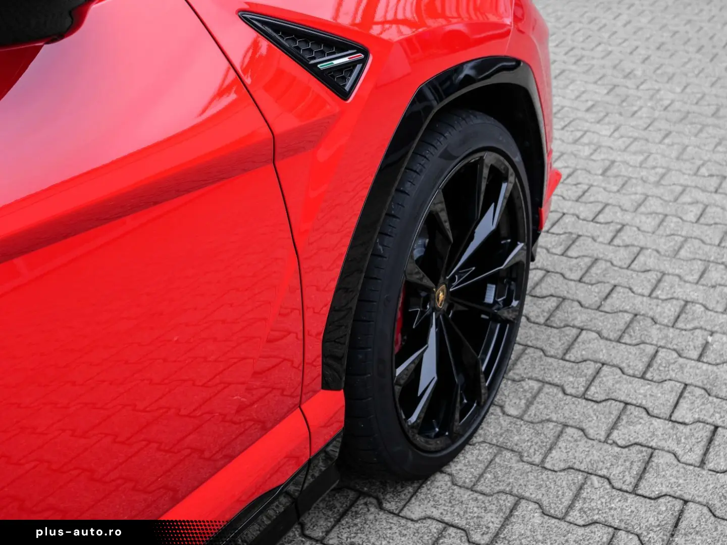 LAMBORGHINI Urus S Rosso Mars  Big Interior Carbon Pack