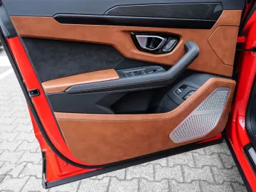 LAMBORGHINI Urus S Rosso Mars  Big Interior Carbon Pack