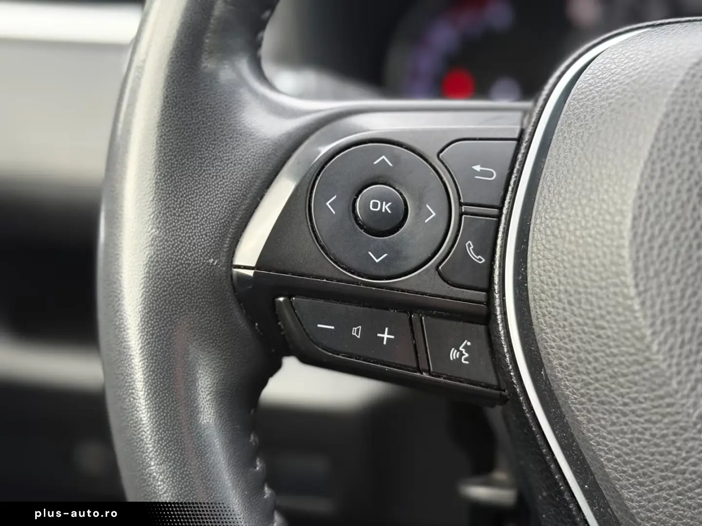 TOYOTA RAV 4RAV4 FWD KAMERA Benzin AHK KLIM