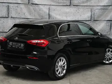 Mercedes-Benz A-180