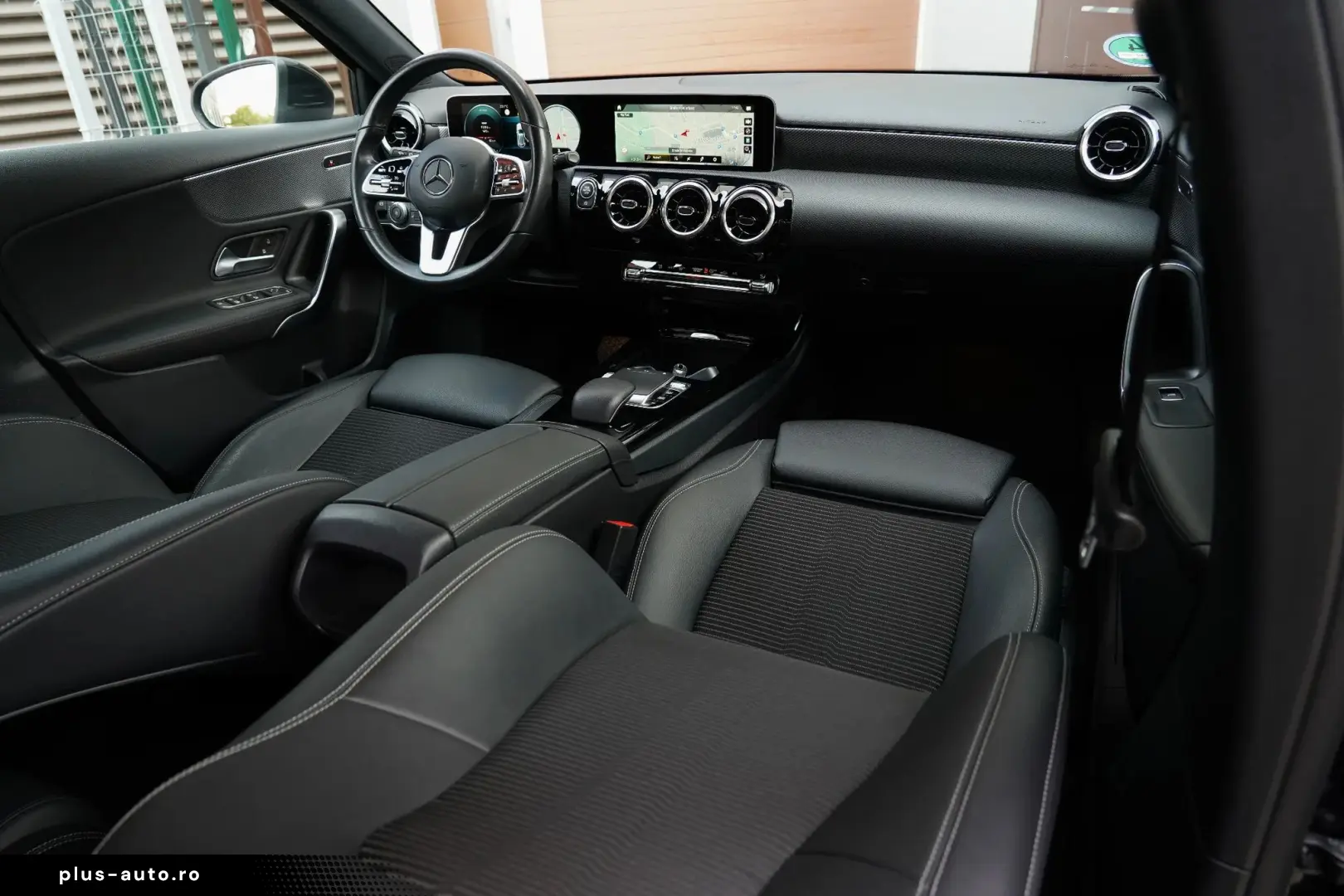 Mercedes-Benz A-180