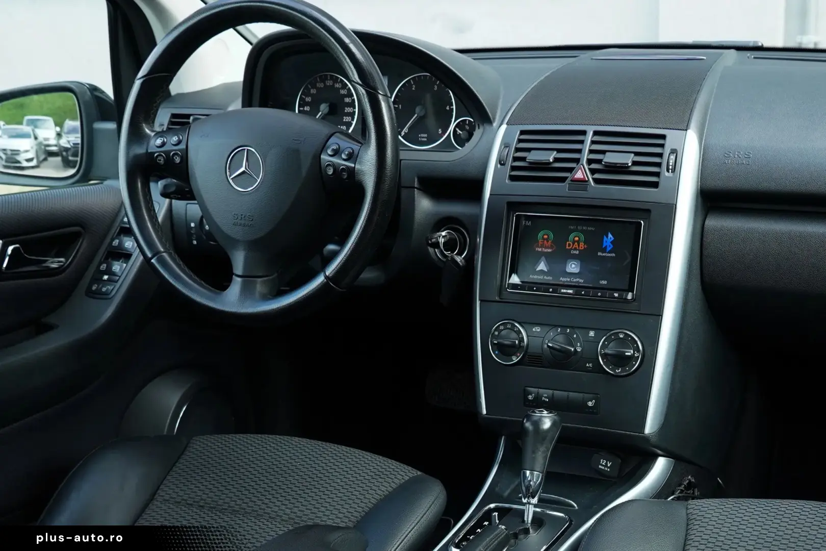 Mercedes-Benz A-180