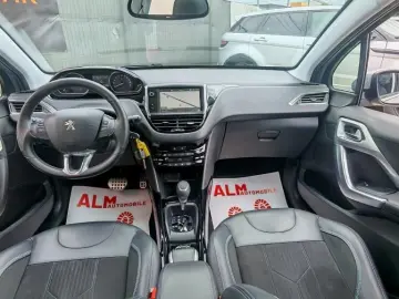 Peugeot 2008 Benzina Automat 2019 - Rate   Credit   Garantie