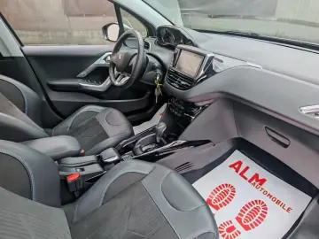 Peugeot 2008 Benzina Automat 2019 - Rate   Credit   Garantie