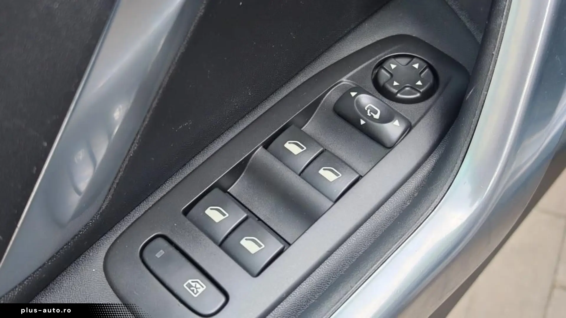 Peugeot 2008 Benzina Automat 2019 - Rate   Credit   Garantie