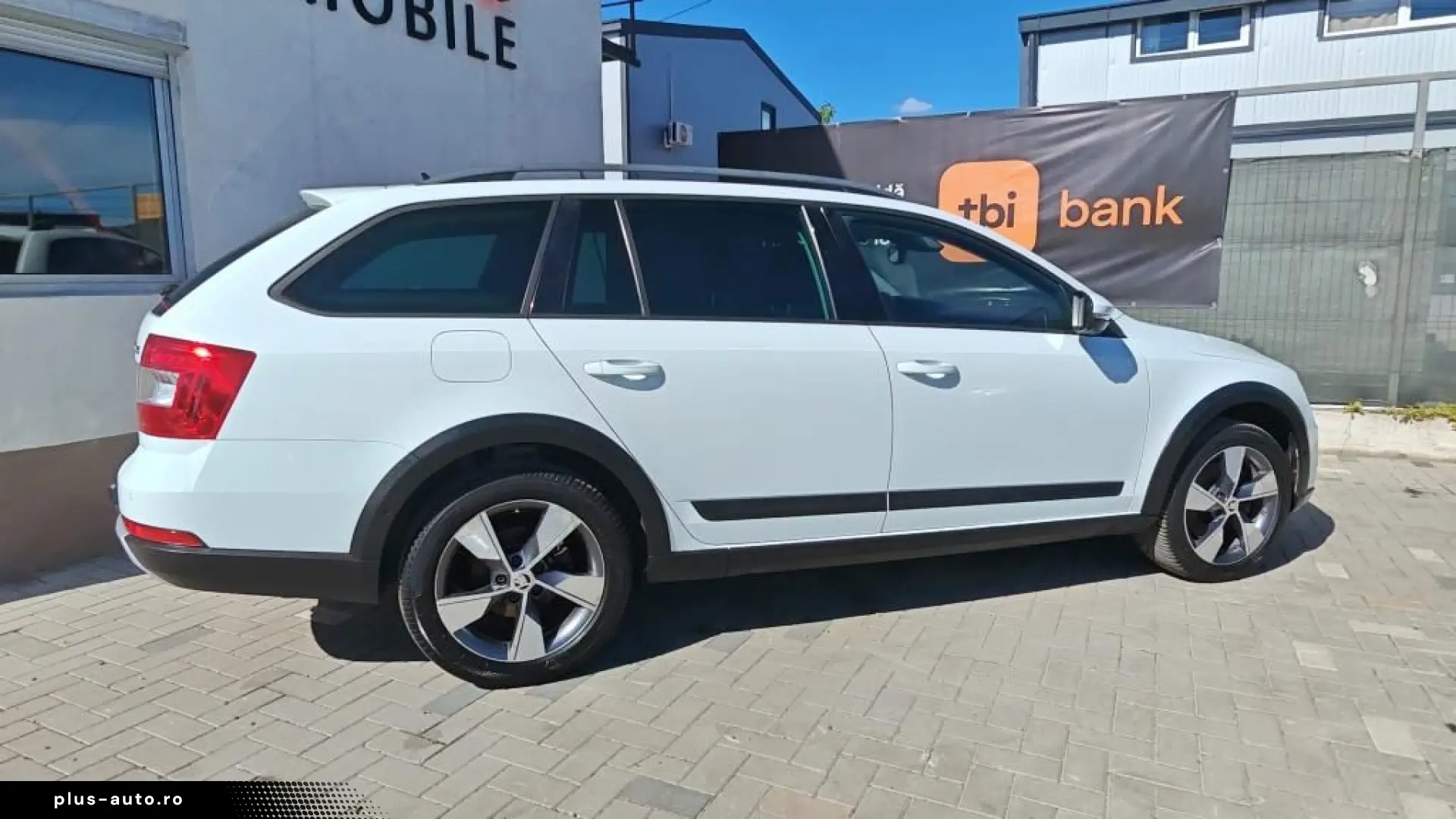 Skoda Octavia Scout 4x4 Automata 2016 - Rate   Credit   Gara