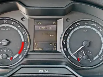 Skoda Octavia Scout 4x4 Automata 2016 - Rate   Credit   Gara