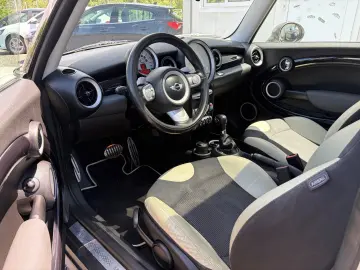 Mini Cooper-S