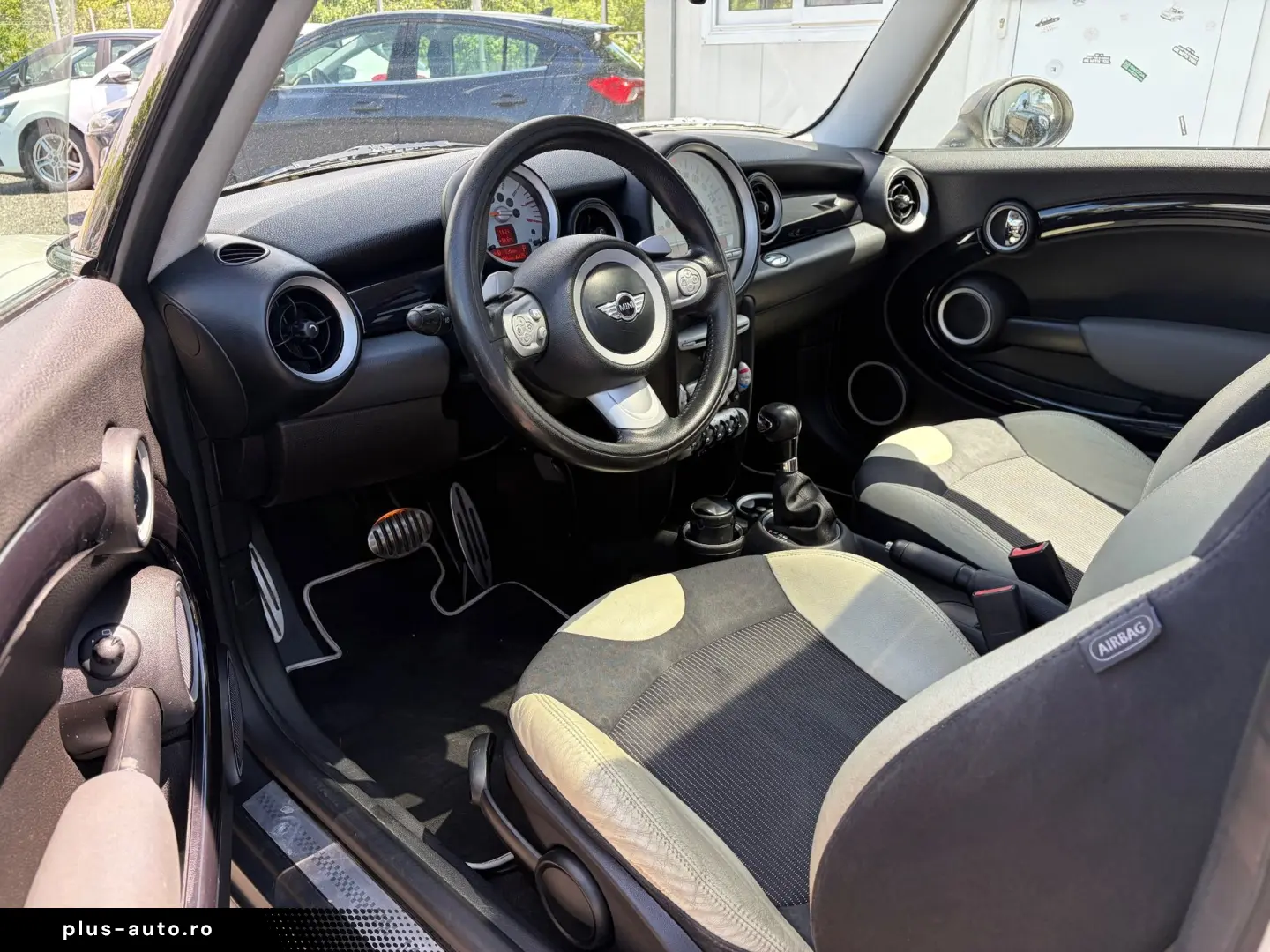 Mini Cooper-S