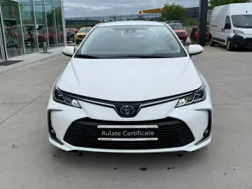 Toyota Corolla  Business Hybrid  CVT 122 CP