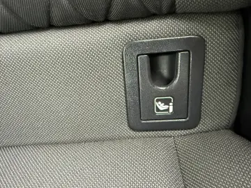 Toyota Corolla  Business Hybrid  CVT 122 CP