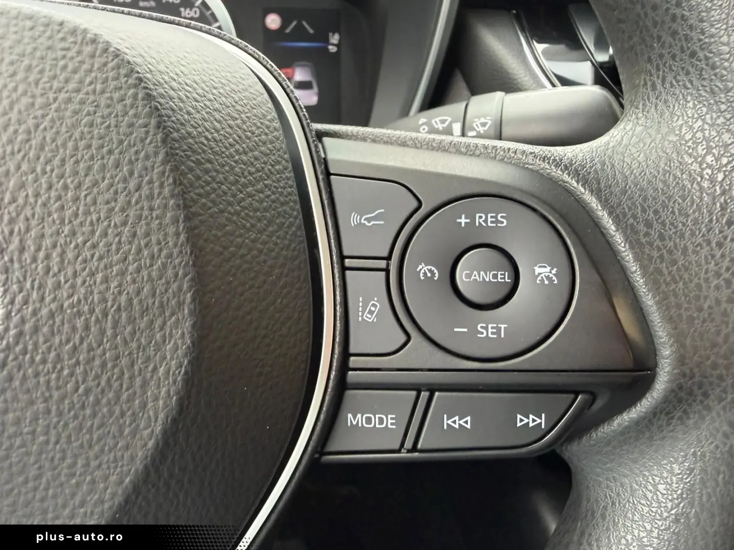 Toyota Corolla  Business Hybrid  CVT 122 CP