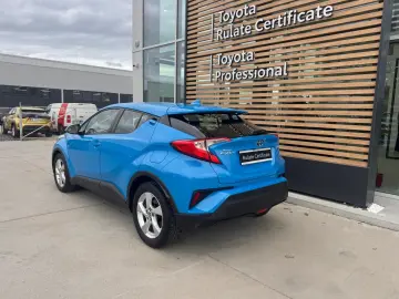 Toyota C-HR 1.8 HYBRID 122 CP