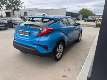 Toyota C-HR 1.8 HYBRID 122 CP
