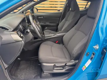 Toyota C-HR 1.8 HYBRID 122 CP