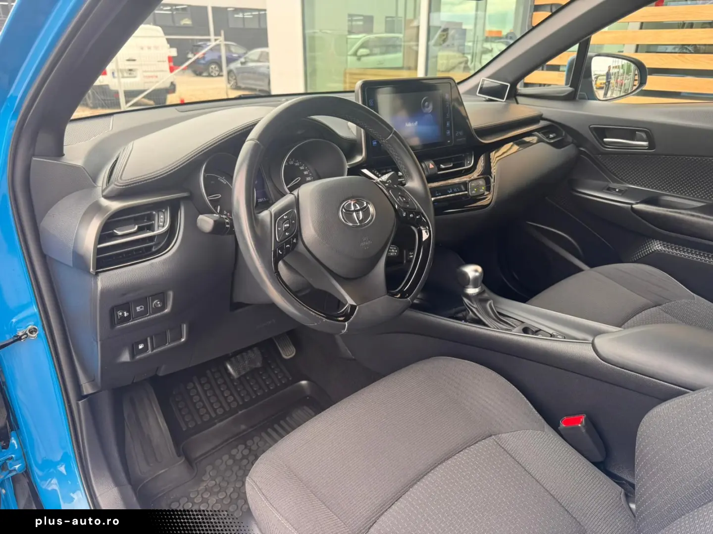 Toyota C-HR 1.8 HYBRID 122 CP