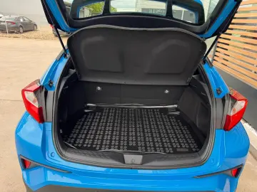 Toyota C-HR 1.8 HYBRID 122 CP