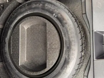 Toyota C-HR 1.8 HYBRID 122 CP