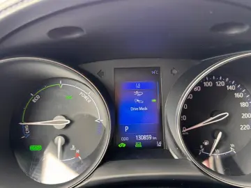 Toyota C-HR 1.8 HYBRID 122 CP