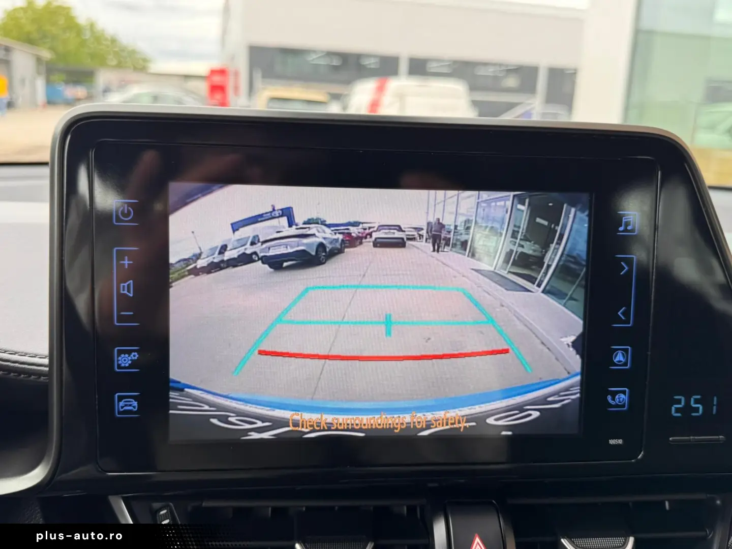 Toyota C-HR 1.8 HYBRID 122 CP