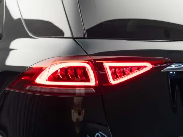 MERCEDES BENZ GLE 400D 4M AMG pano piele bej