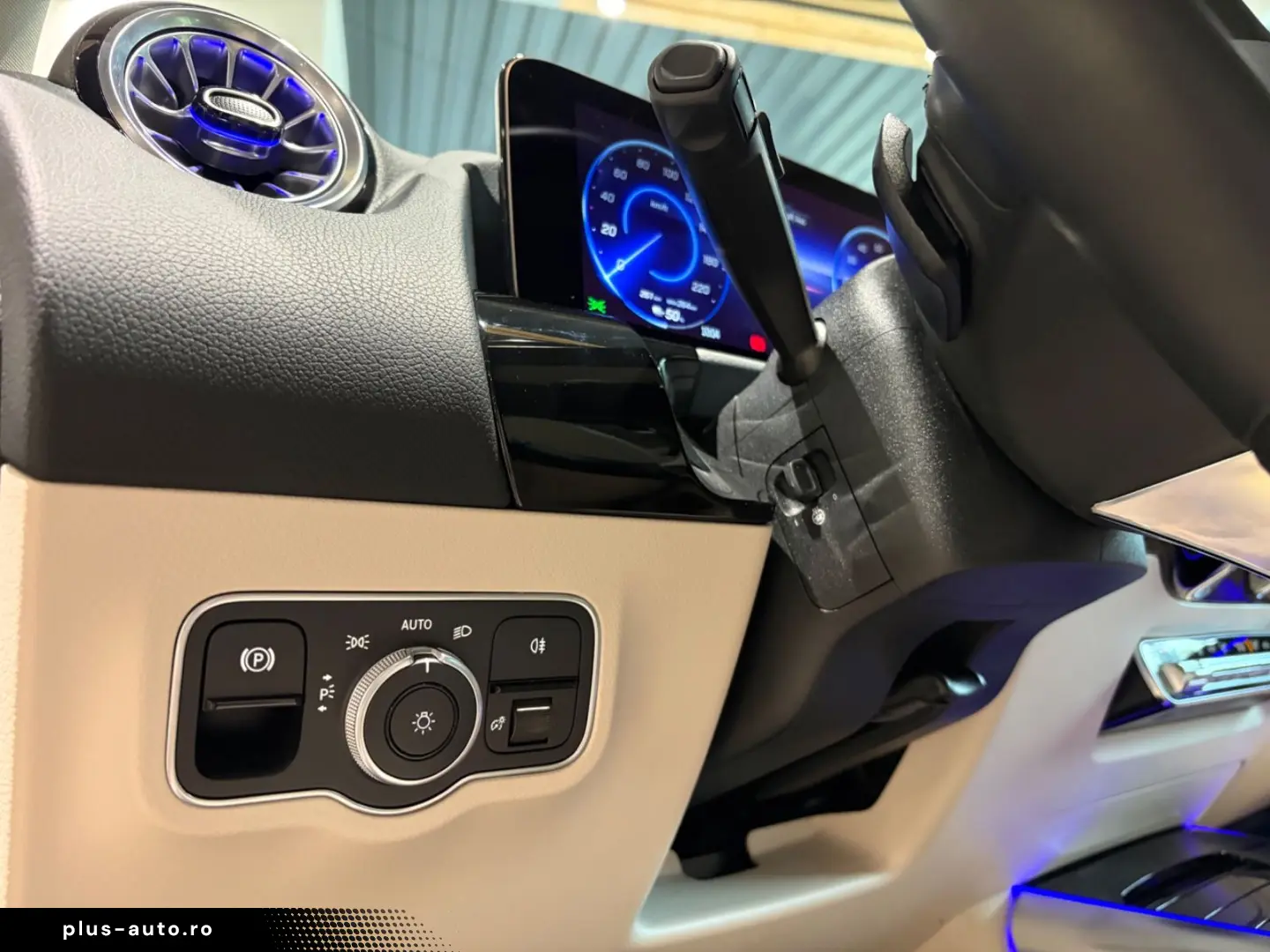 MERCEDES-BENZ EQA 250 PROG FAHRASSI 360 KEYLESS AHK LED