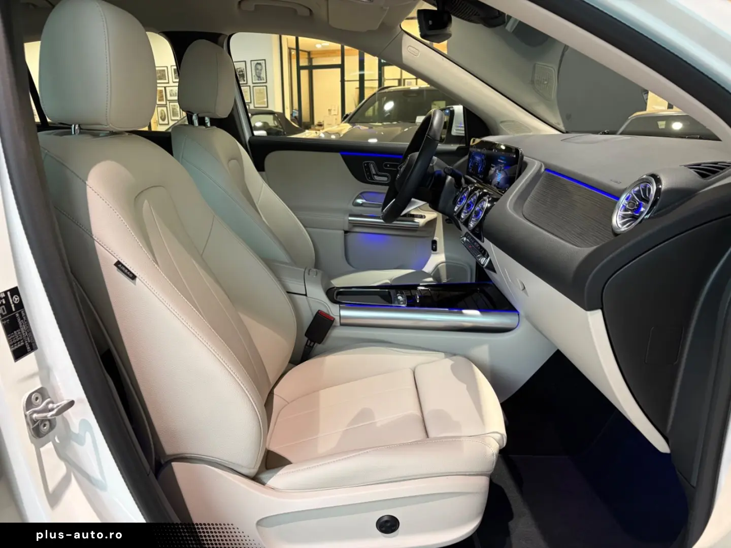MERCEDES-BENZ EQA 250 PROG FAHRASSI 360 KEYLESS AHK LED