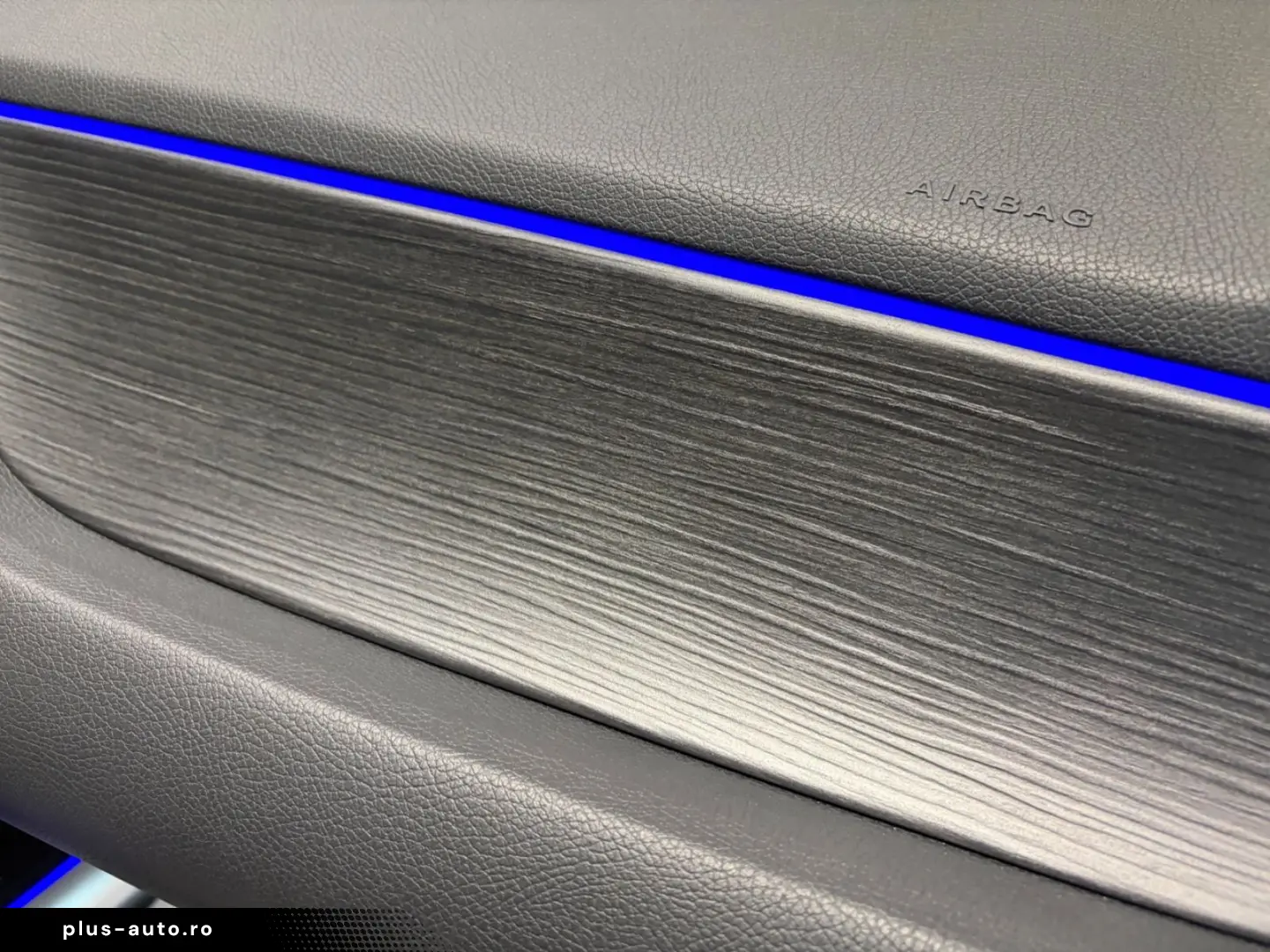 MERCEDES-BENZ EQA 250 PROG FAHRASSI 360 KEYLESS AHK LED