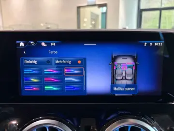 MERCEDES-BENZ EQA 250 PROG FAHRASSI 360 KEYLESS AHK LED
