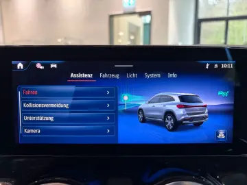 MERCEDES-BENZ EQA 250 PROG FAHRASSI 360 KEYLESS AHK LED