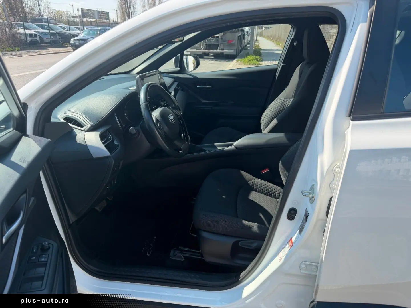 TOYOTA C-HR Hybrid  AUTOMATIK KAMERA LED