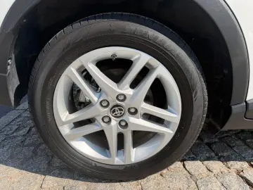 TOYOTA C-HR Hybrid  AUTOMATIK KAMERA LED