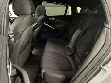 BMW X6 30 d xDr. M Sport PANO ICONIC Soft Close HUD